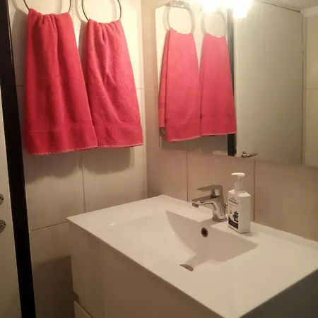 Апартаменты Cosy Penthouse -up To 6 Guests- In The Centre!